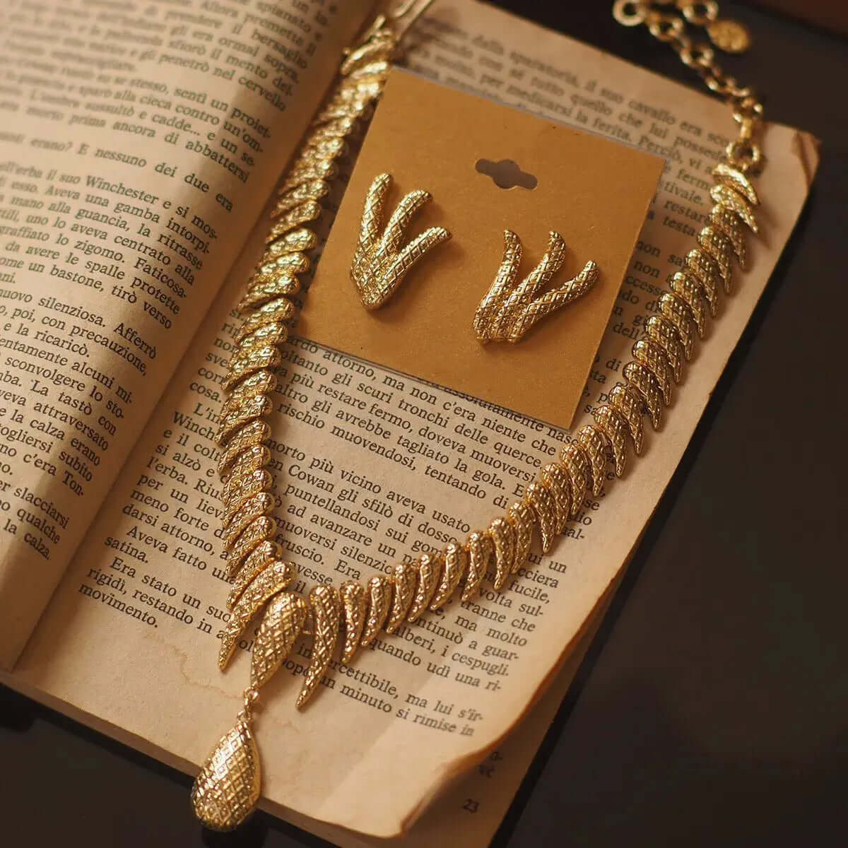 French vintage Water Drop Fringe Vintage Vintage earrings clip necklace eprolo