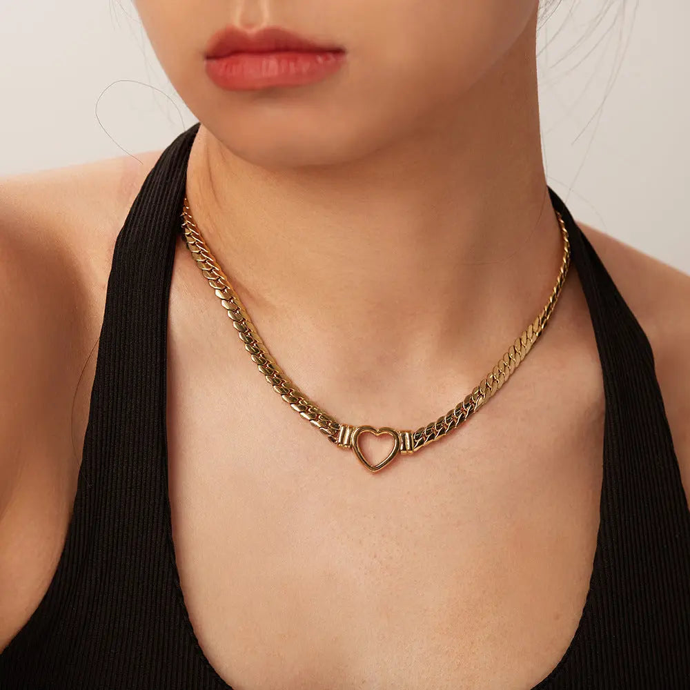 Stainless steel Cuban chain heart-shaped necklace with hollowed out flat snake chain heart pendant necklace for women eprolo