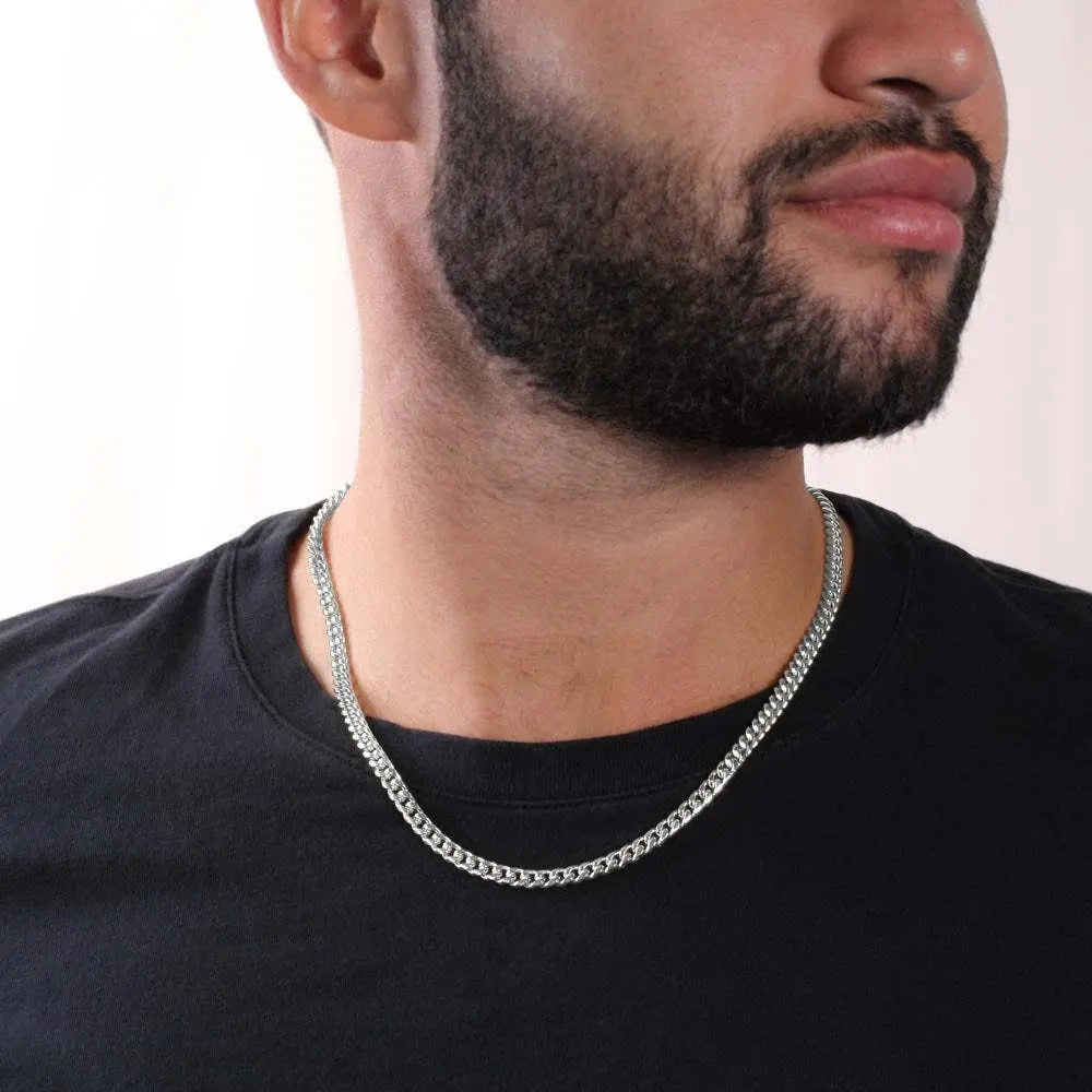 New minimalist 14K gold Cuban chain for men&